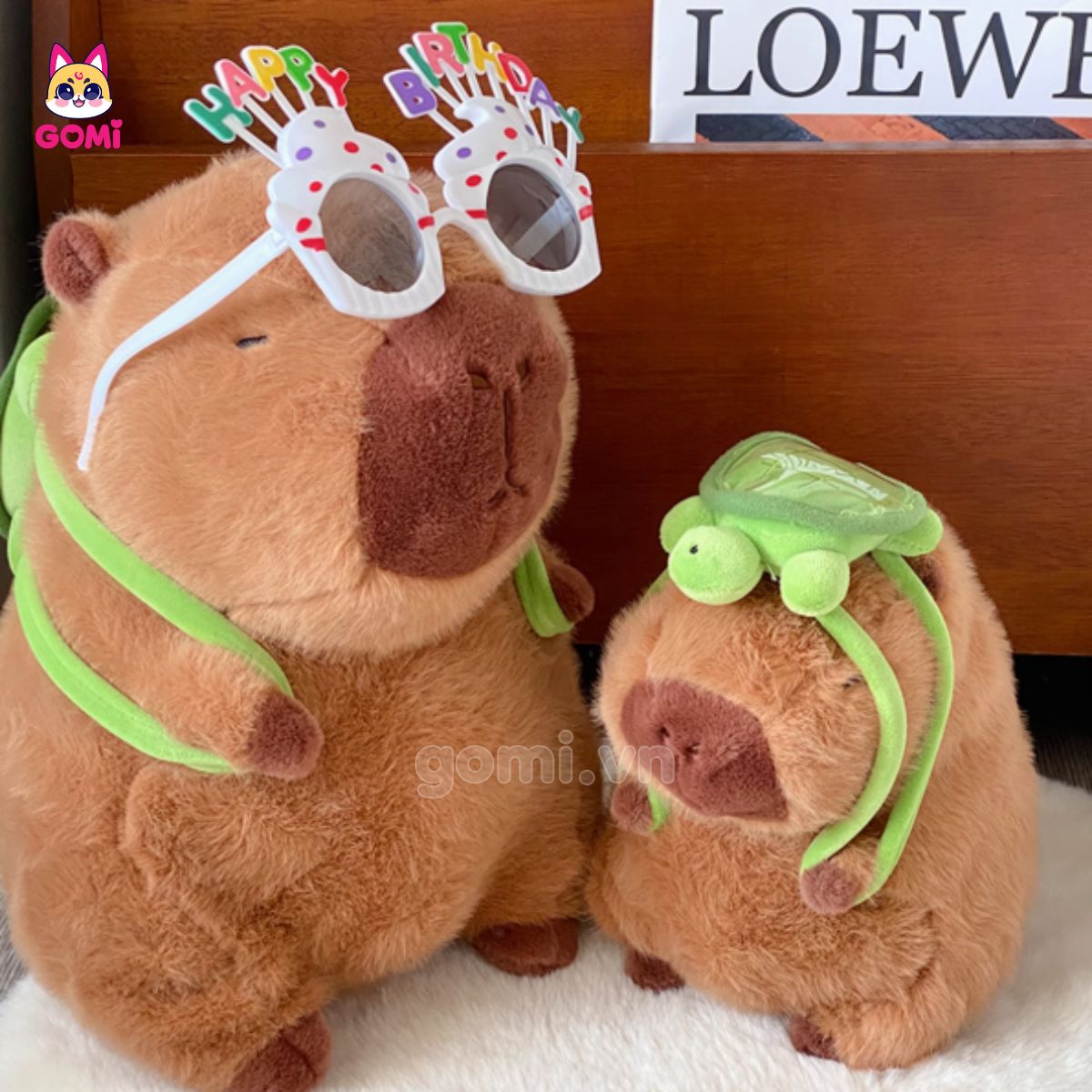 Gấu Bông Capybara Đeo Balo Rùa