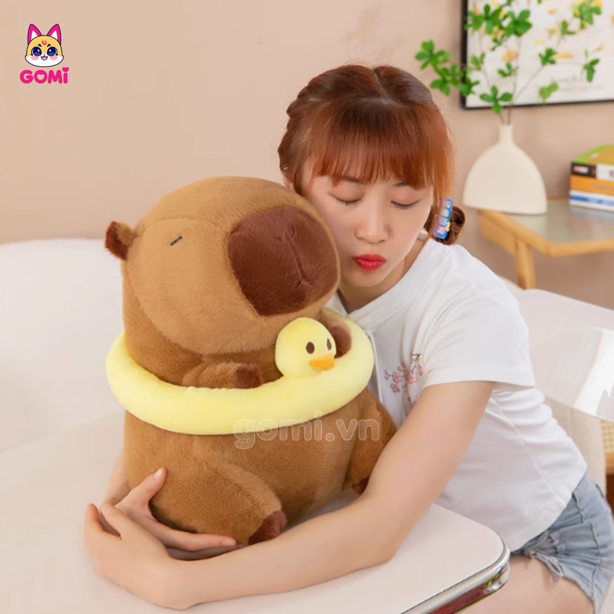 Gấu Bông Capybara Đeo Phao