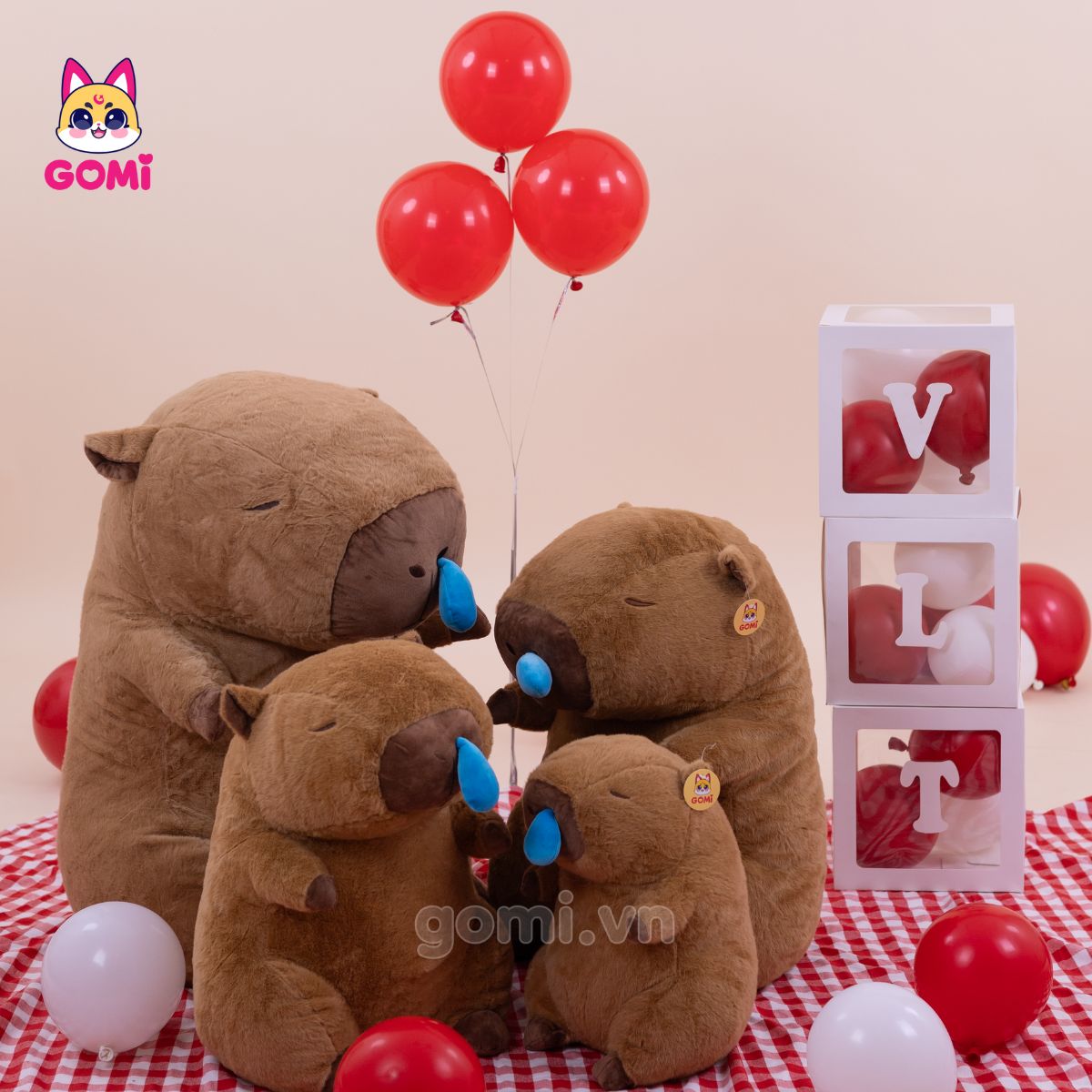 Gấu bông Capybara Rút Nước Mũi Màu Nâu