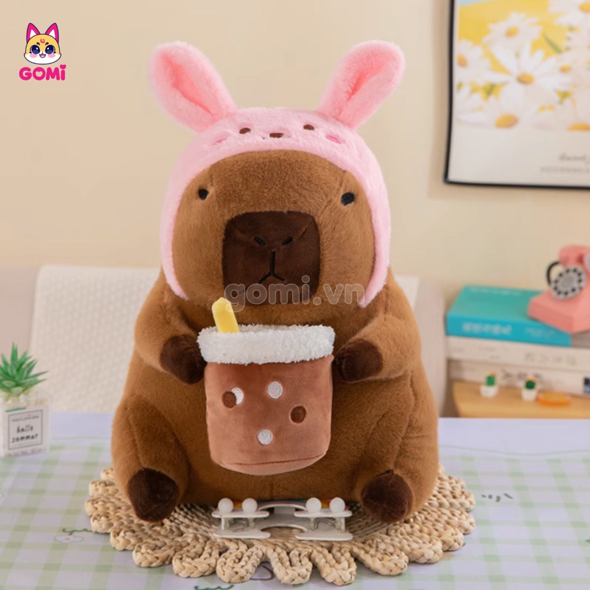 Gấu Bông Capybara Ôm Trà Sữa Cosplay