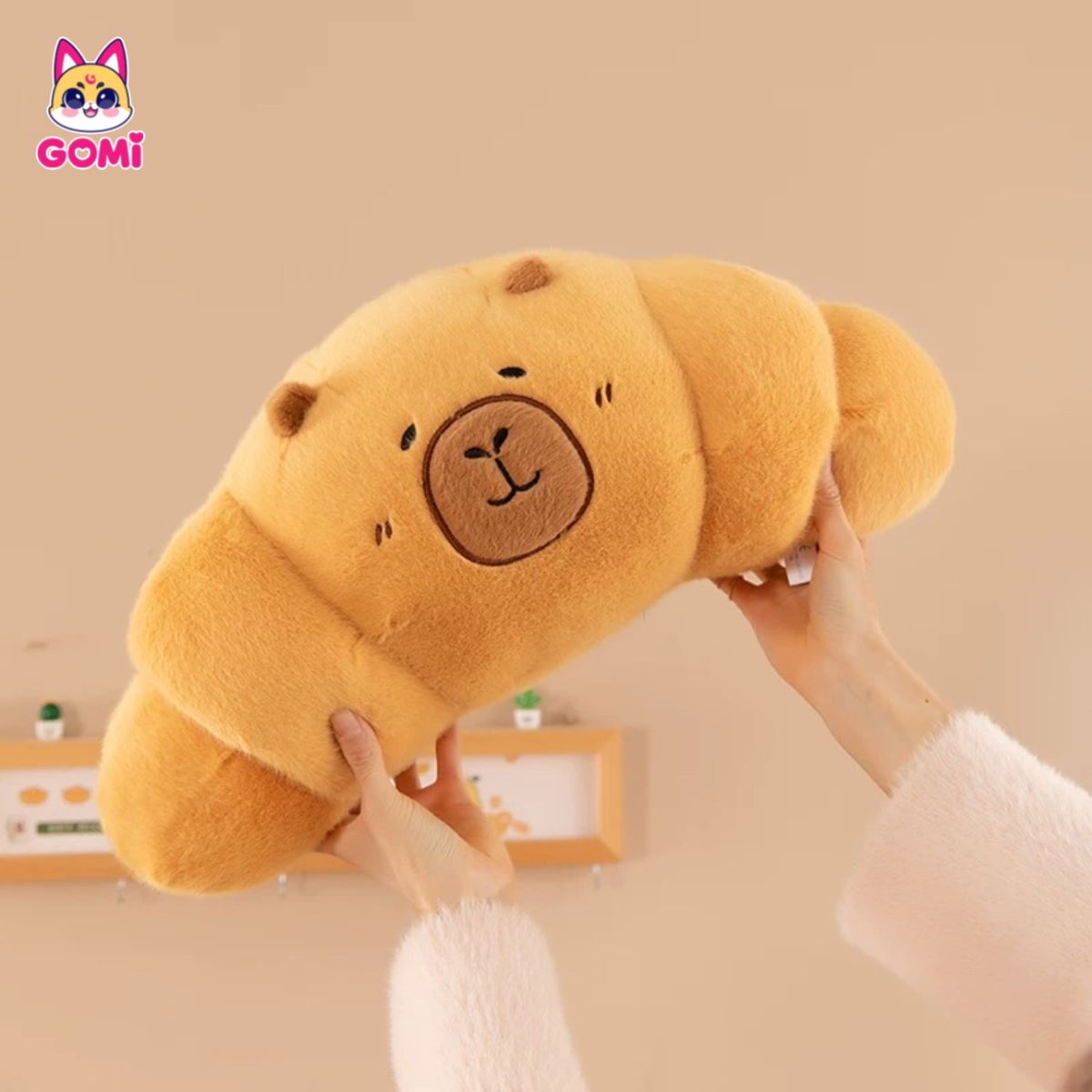 Gối Ôm Capybara Bánh Sừng Bò