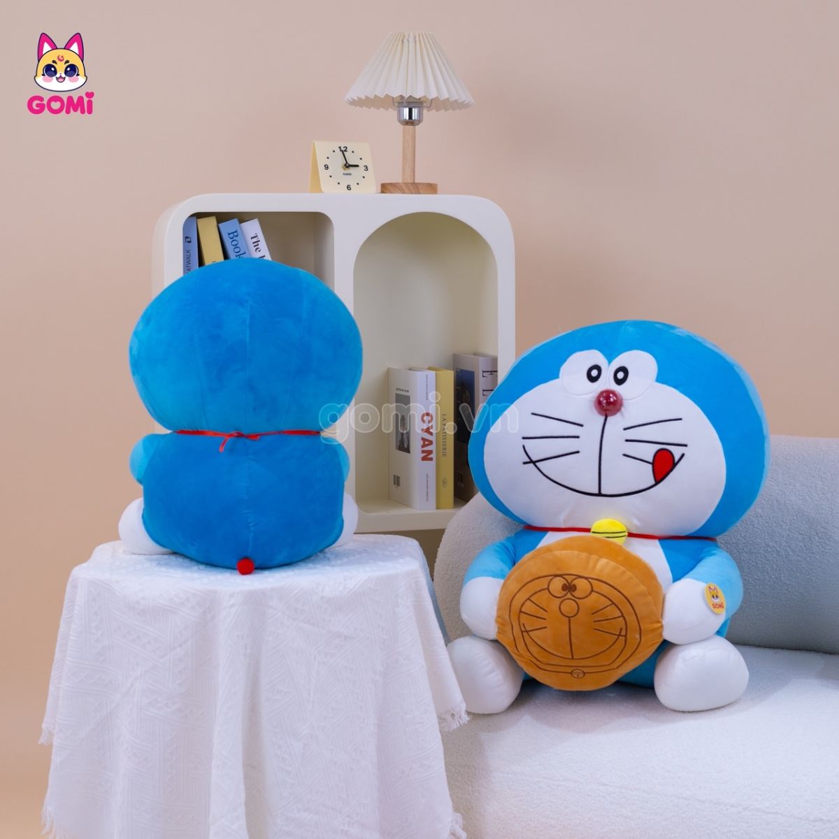 Gấu Bông Doraemon Ôm Bánh