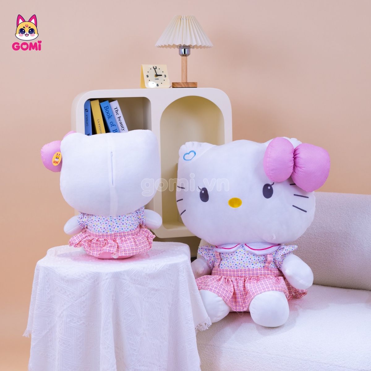 Gấu Bông Kitty Váy Kẻ Hồng