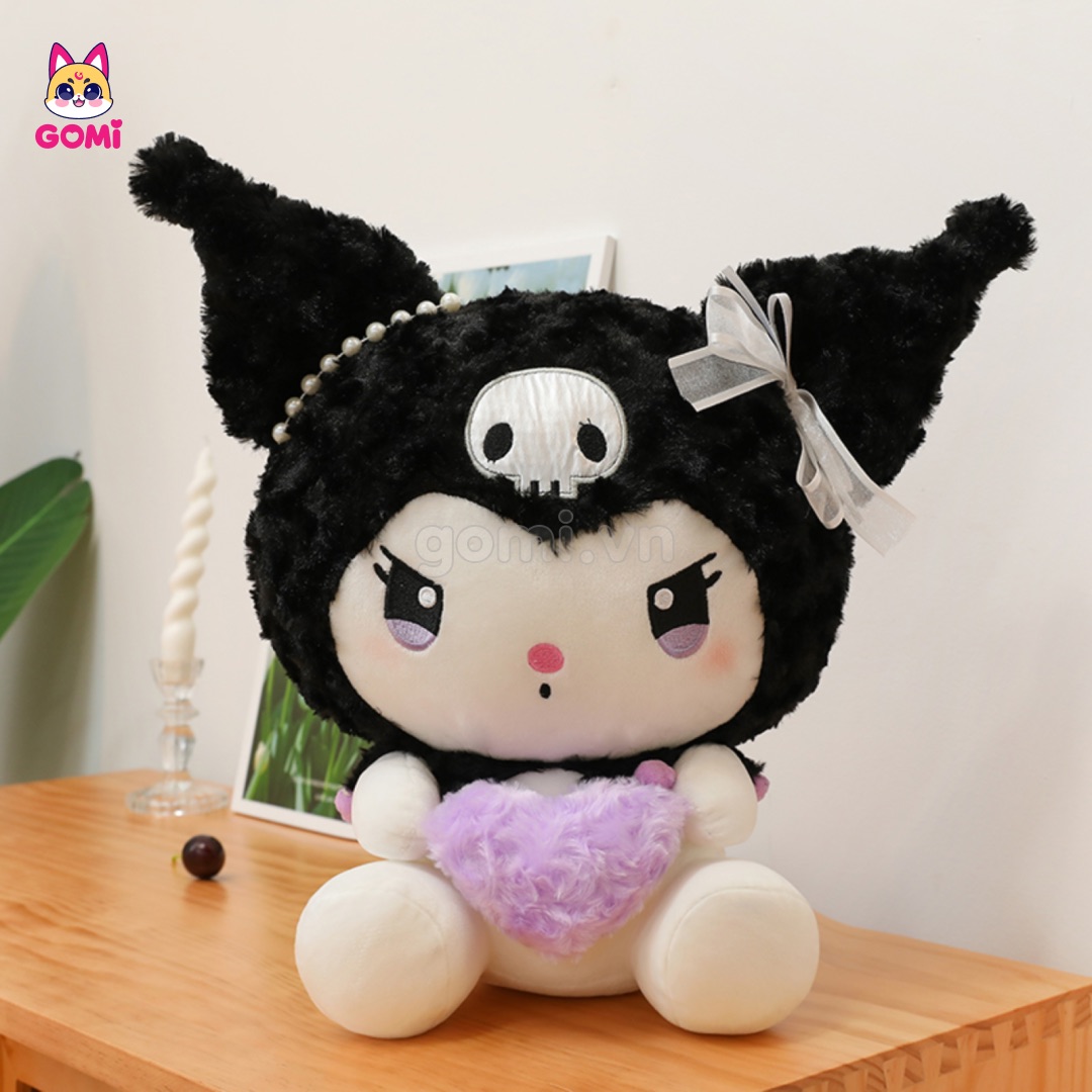 Gấu Bông Kuromi Ôm Tim