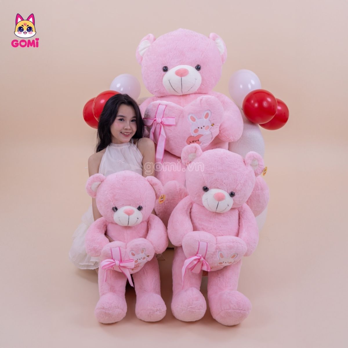 Gấu Bông Teddy Ôm Tim Thỏ