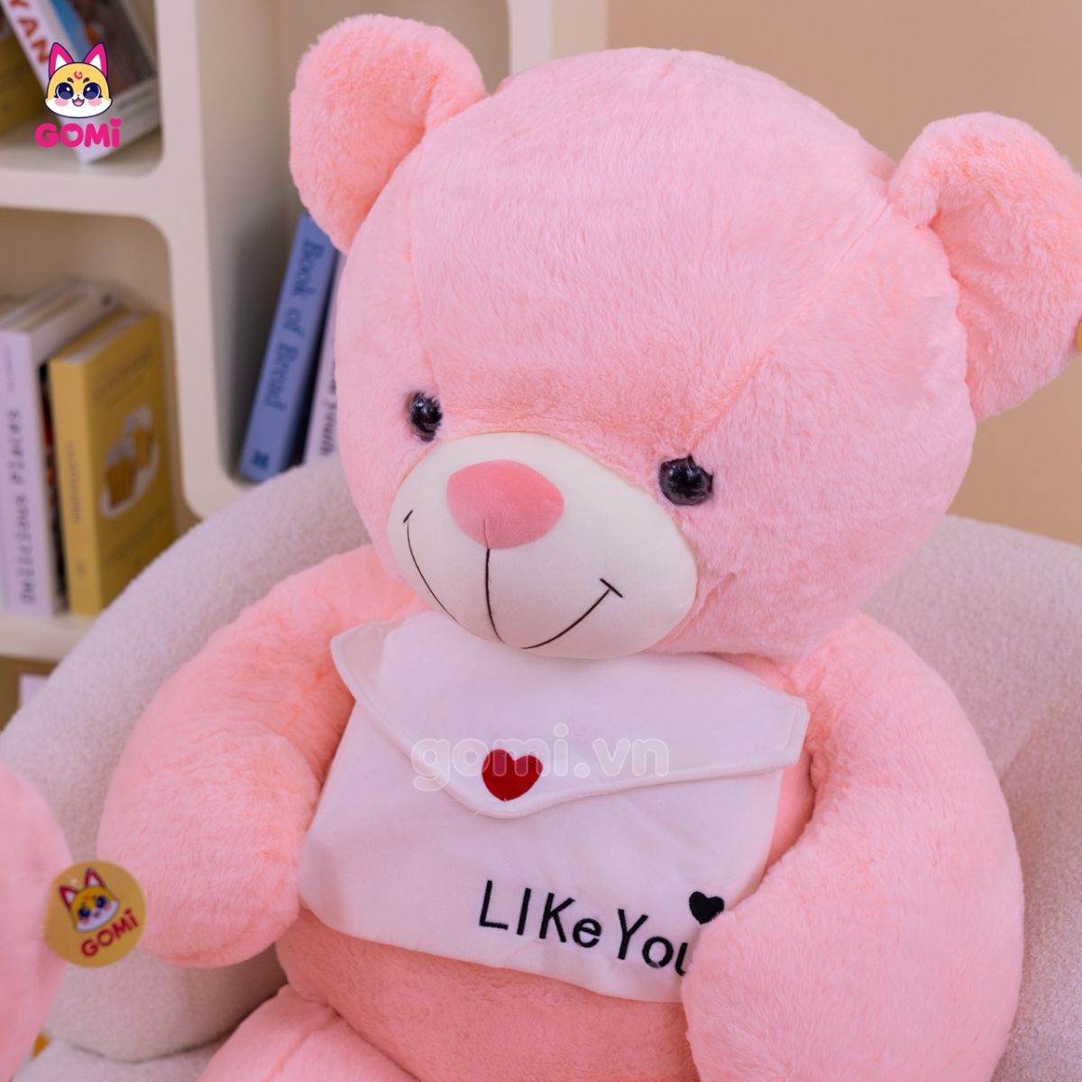Gấu Bông Teddy Cầm Phong Thư