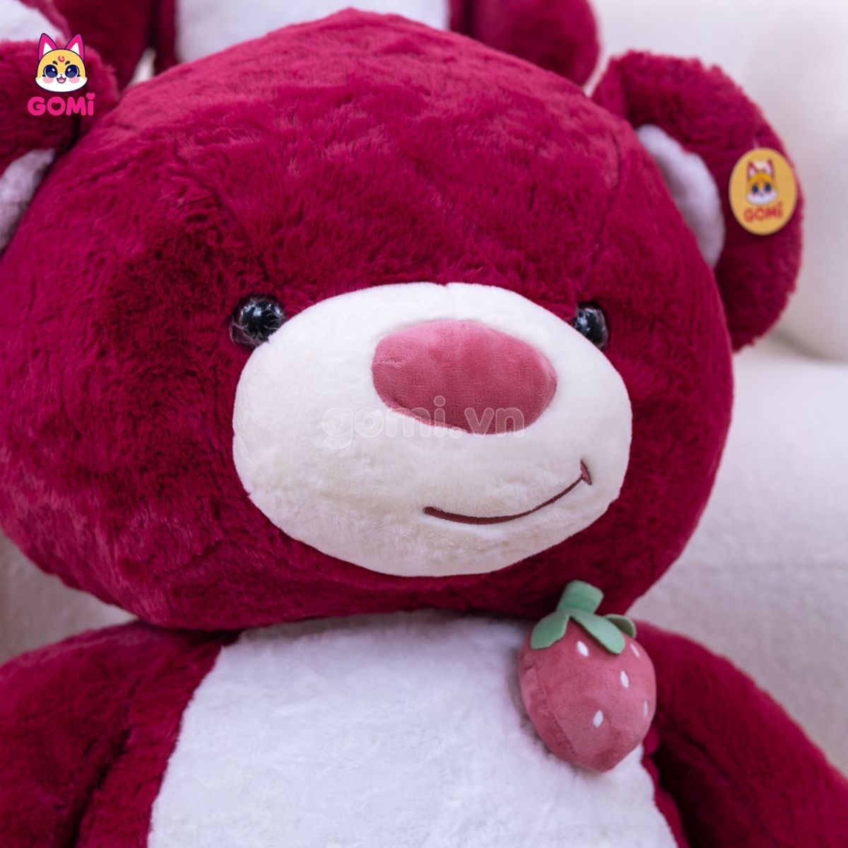 Gấu Bông Teddy Ngực Quả Dâu