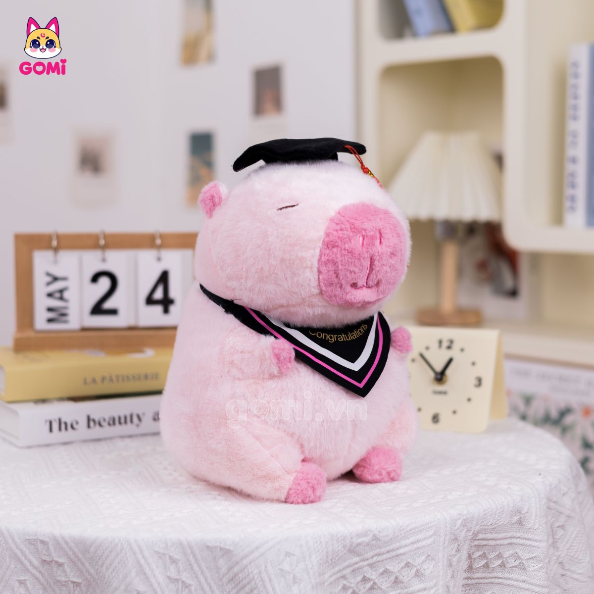 Gấu Bông Tốt Nghiệp Capybara Hồng